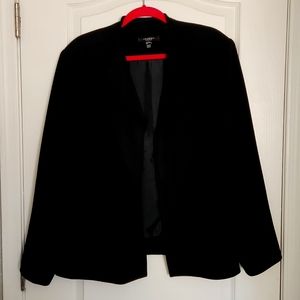 317- Louben Black Women's Blazer Size 18